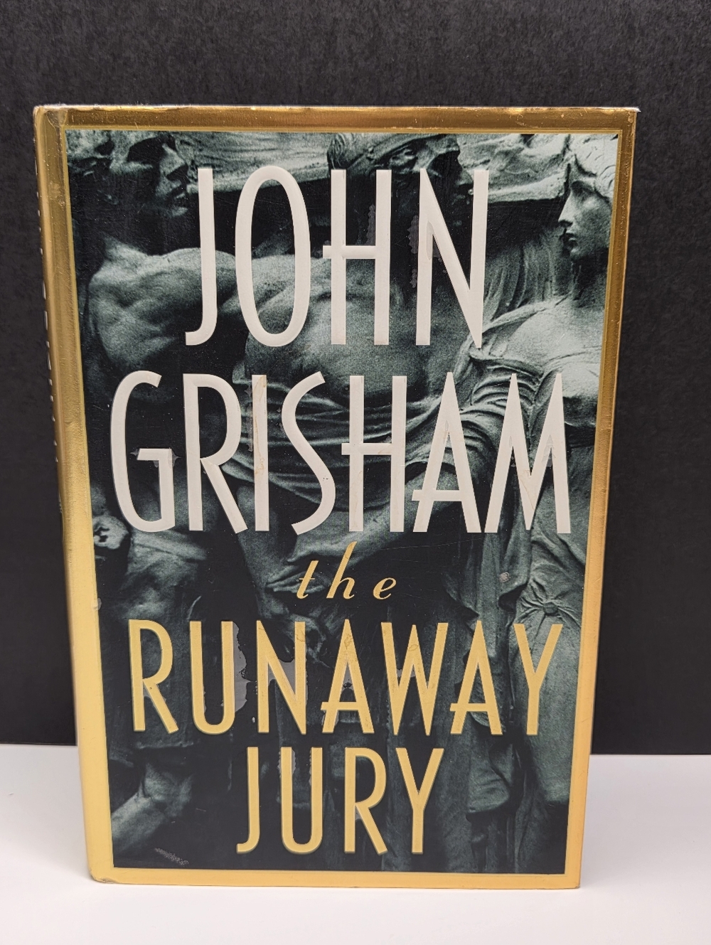 The Runaway Jury - John Grisham HCDJ 1st Ed 1st Print Good Condition